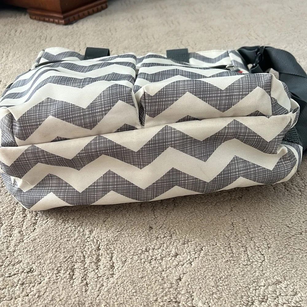 Gray and cream chevron Skip Hop diaper bag